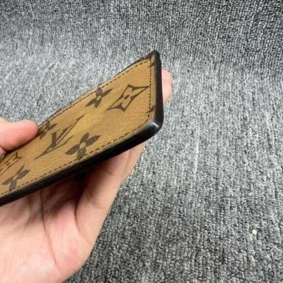100% Authentic Louis Vuitton Leather Card Case 178-082325 - Picture 9 of 12